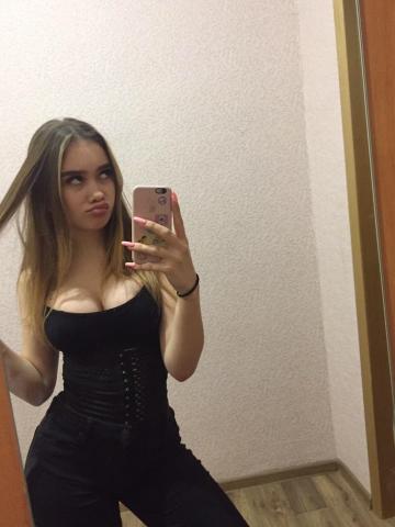 Анастасия Новенькая Блондинка фото 4